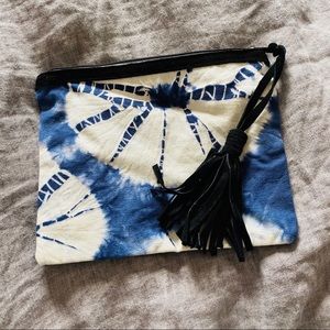 Lovestitch pouch with suede tassel